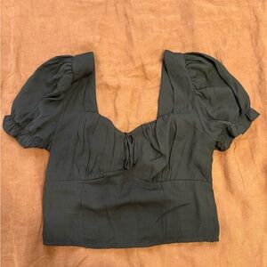 Black Short Sleeve Crop Top